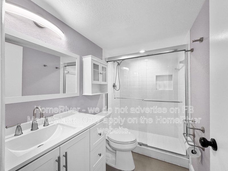 Move In Ready! - 340 Sunset Dr Apt 306, Fort  Lauderdale, FL property image
