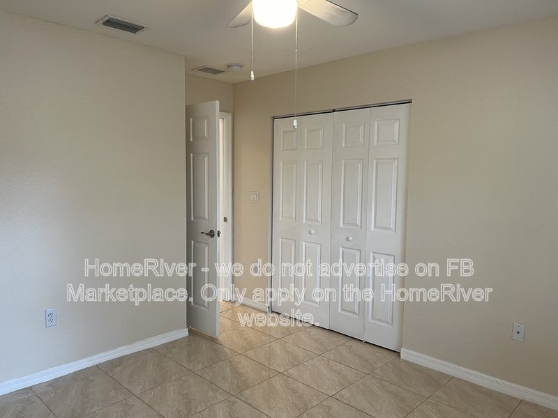 Do Not Miss Out - 1921 SE 15th St, Homestead, FL property image