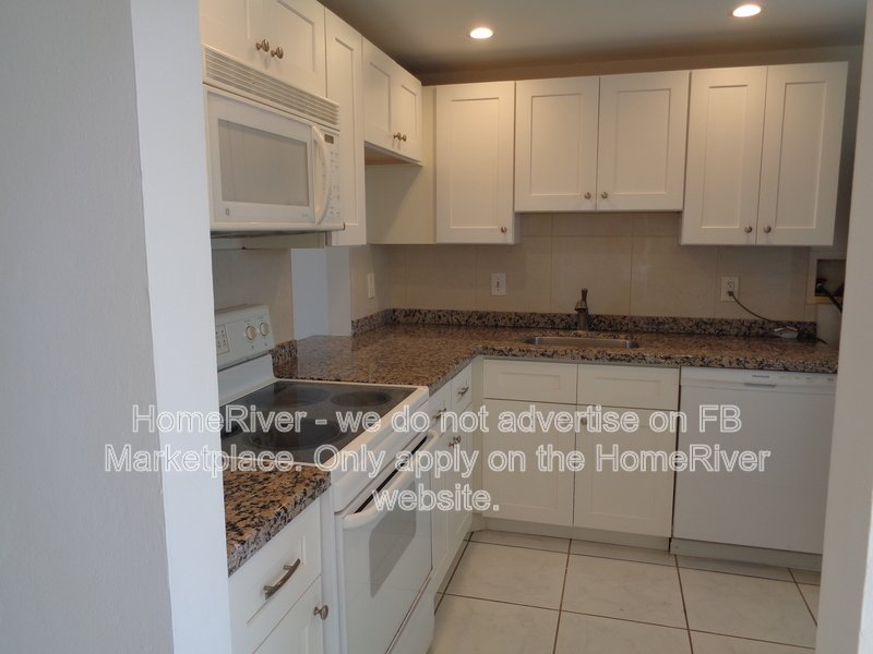 Move In Ready! 5700 NW 2ND AVE APT 604, BOCA RATON FL 33487 property image