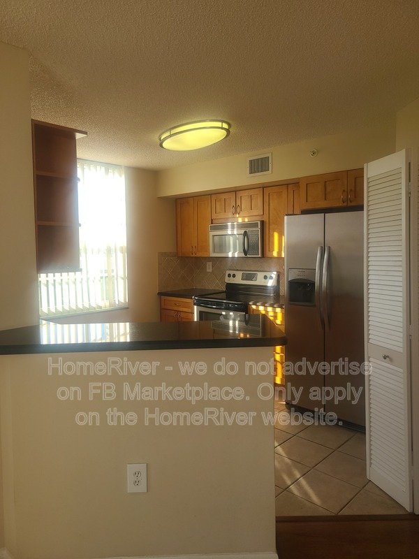 Move In Ready! 520 SE 5TH AVE APT 1510 FORT LAUDERDALE FL 33301 property image