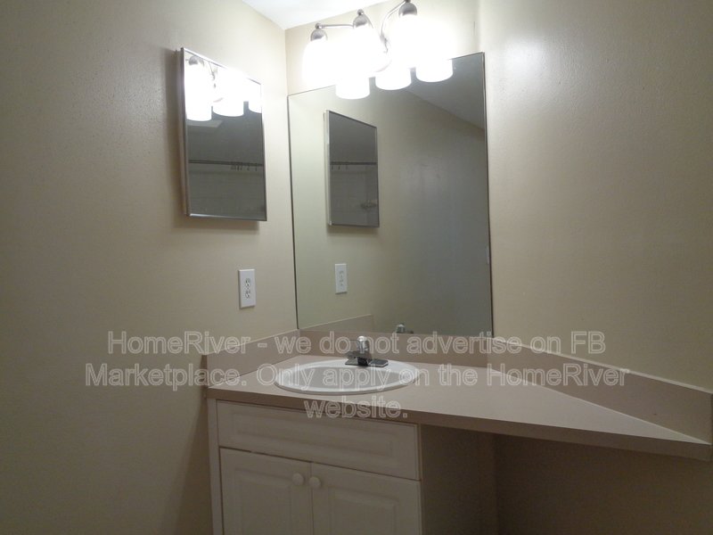 Move In Ready! 520 SE 5TH AVE APT 1510 FORT LAUDERDALE FL 33301 property image
