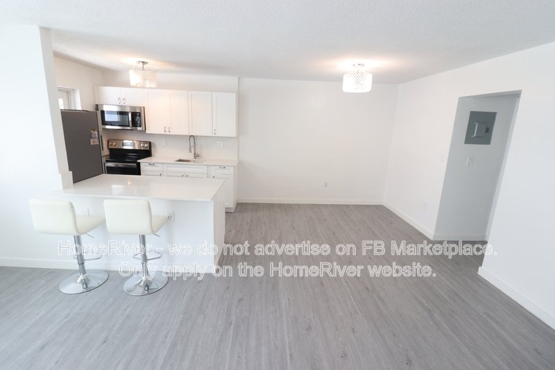 Now Available -  900 6TH ST APT 3, MIAMI BEACH FL 33139 property image