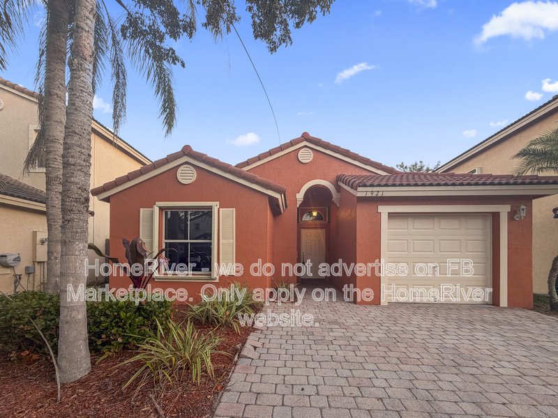 Move-in Ready! 1921 SE 15th St, Homestead, FL property image