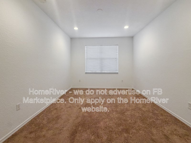 Move in Ready! 23749 SW 109th Pl property image