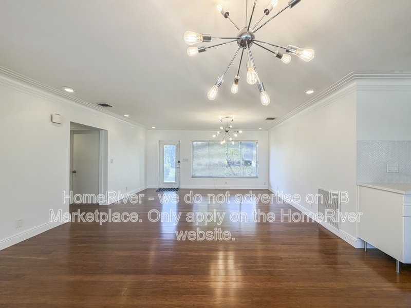 Move In Ready! 2221 NE 32ND CT, LIGHTHOUSE POINT FL 33064 property image