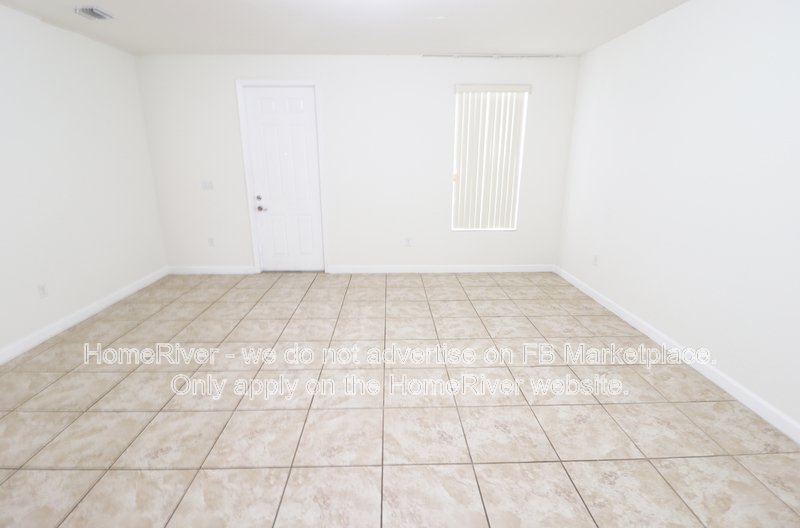Move In Ready! 17027 SW 94TH WAY MIAMI FL 33196 property image
