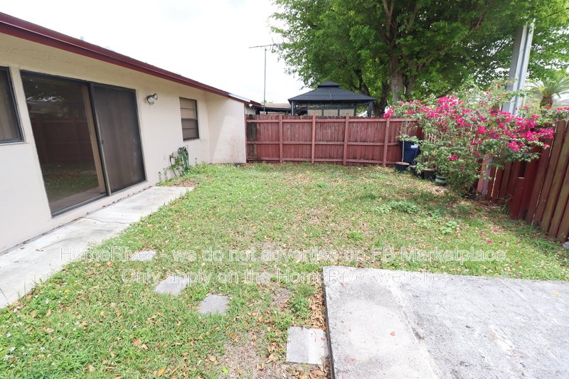 3 BD/ 2BA I Private Yard I One Story Townhome! property image