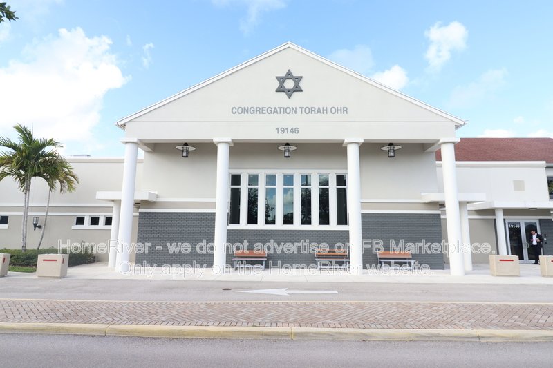 beautiful first-floor condo in century village ? 55+ gated community! property image