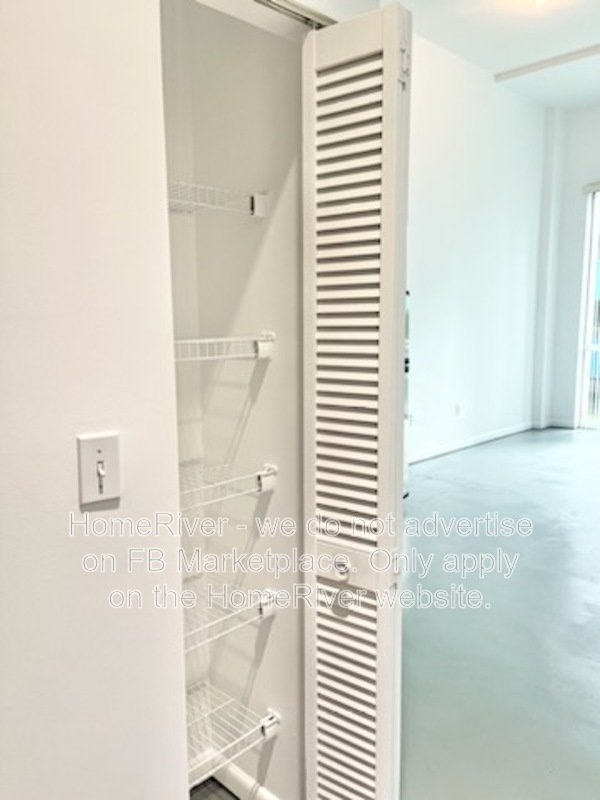Beautiful Modern Studio in Downtown Miami ? 3rd Floor property image
