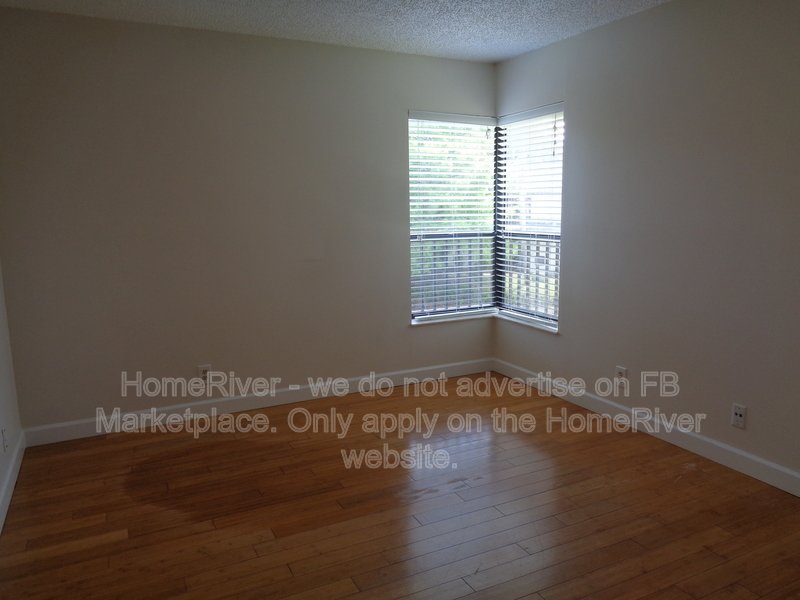 Enjoy lovely lake Views From Your Screened-in Balcony! property image