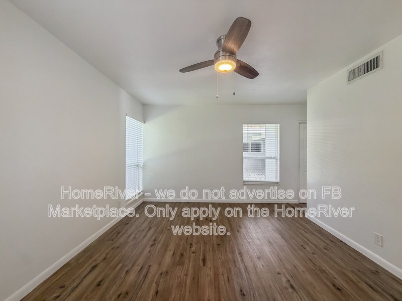 Location, Location, Location! Spacious 3-Bedroom Pool Home! property image