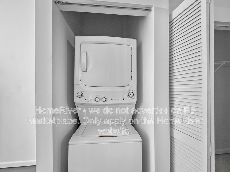 Modern Studio in Downtown Miami On 3rd Floor property image