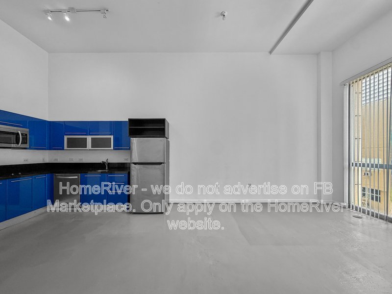 Modern Studio in Downtown Miami On 3rd Floor property image