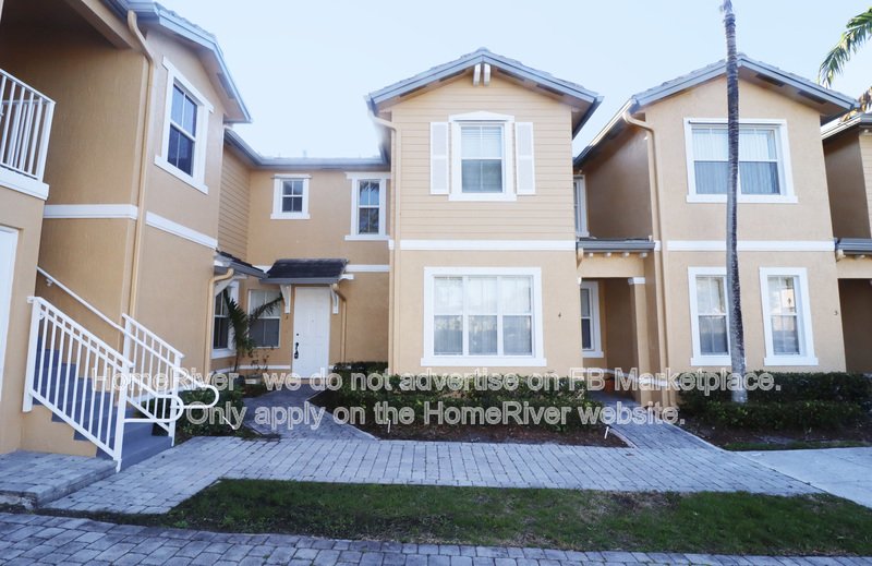 6-Month Lease on Beautiful 3BR/3BA Gated Townhome property image