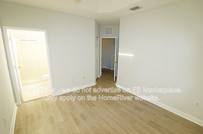 6-Month Lease on Beautiful 3BR/3BA Gated Townhome property image