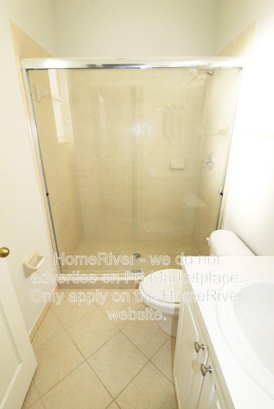 6-Month Lease on Beautiful 3BR/3BA Gated Townhome property image