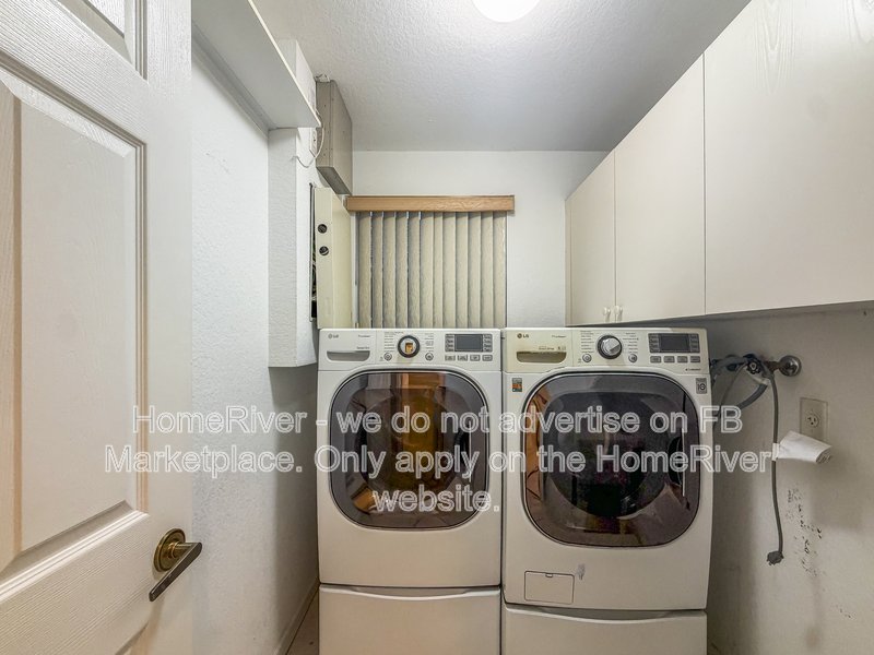 Pool | Pet Friendly | Fenced property image