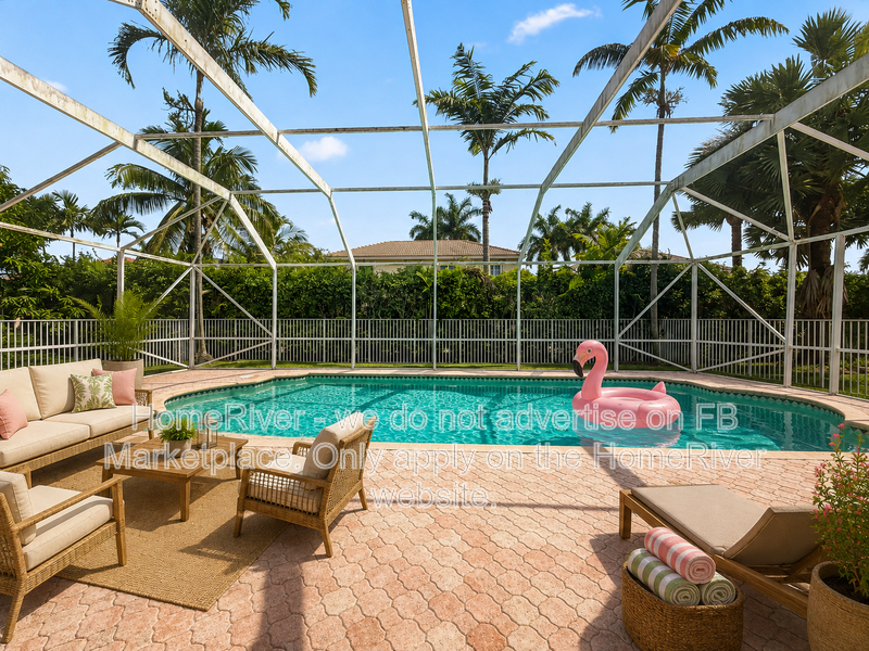 Pool | Pet Friendly | Fenced property image