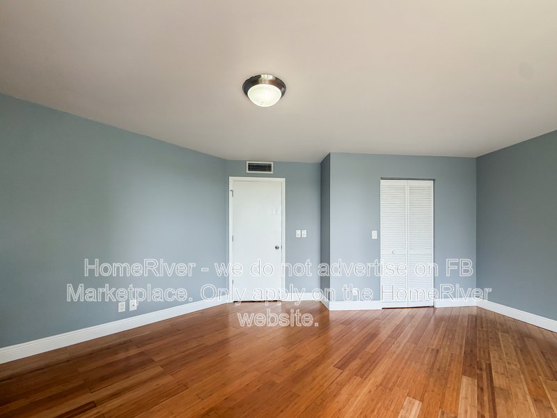 6418 La Costa Dr Apt 104 property image